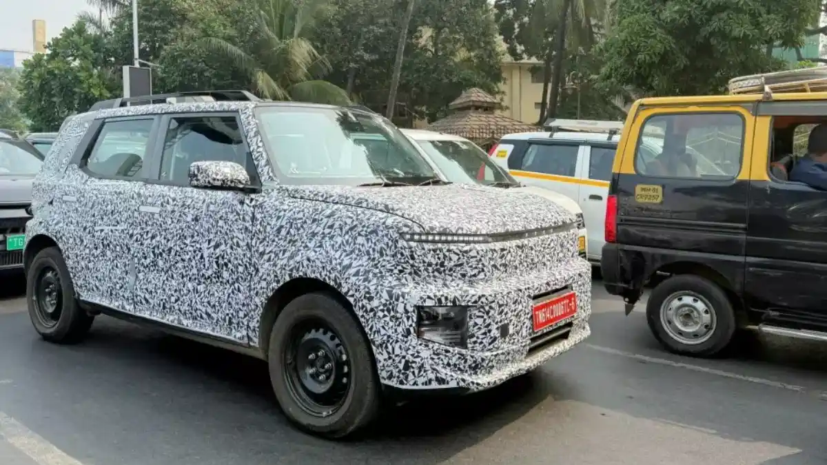 New Hyundai Electric SUV Spied: India-Made Global EV Set to Take on Tata Punch EV
