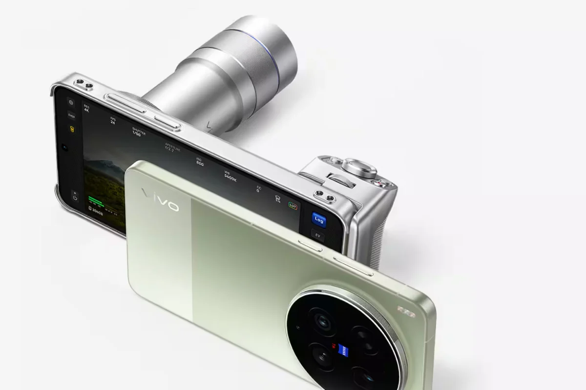 Vivo X300 Ultra Launched with Dual 200MP Cameras and Flagship Snapdragon Power: Price and Specs